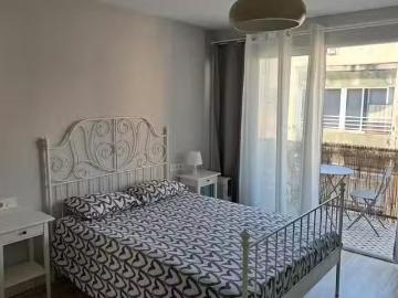 Bonito Habitación en Calle Maestro Marqués, Mercado