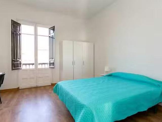 Encantador Habitación en Calle Natalio Rivas, Centro Sagrario