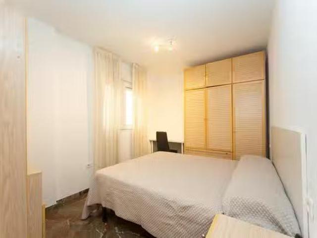 Barato Habitación en Calle Asturias, Zaidín
