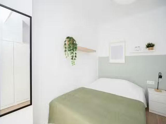 ¡En alquiler! Habitación en Calle Cristo de la Epidemia, Crist.