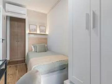 Nuevo Habitación en Calle de Aceuchal, Carabanchel