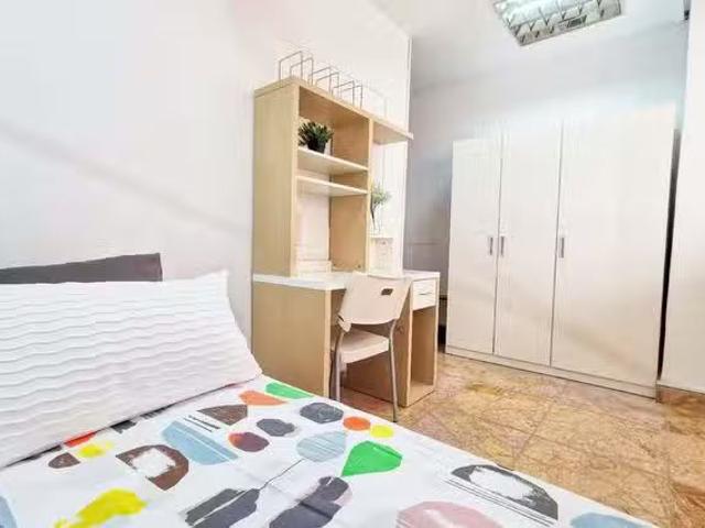 Nuevo Habitación en Calle de Beatriz de Bobadilla