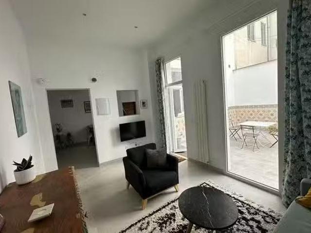 Encantador Habitación en Calle de Cardenal Mendoza, Latina