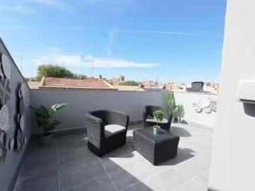 Calle de Gijón, Madrid, Plaza de Mariano Lanuza