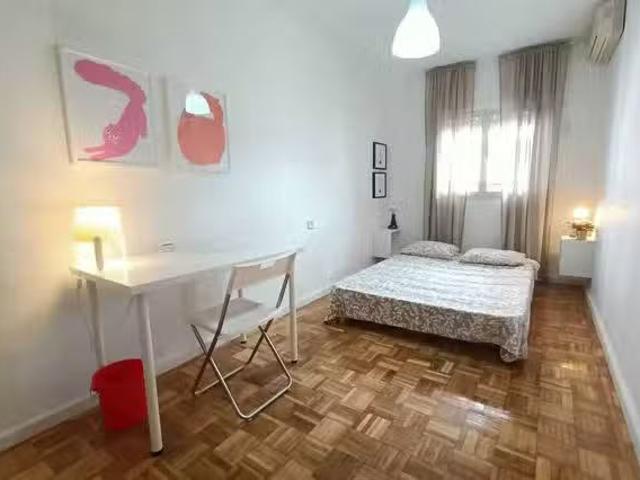 Acogedor Habitación en Calle de Gregorio Navas