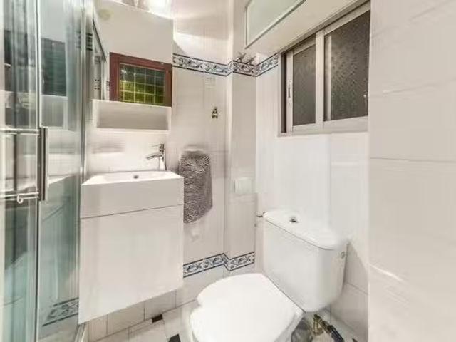 Acogedor Habitación en Calle de Juan Duque, Arganzuela