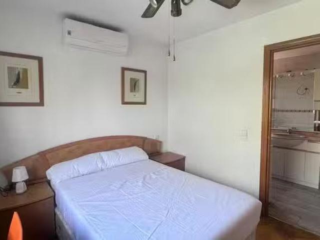 ¡Renta! Habitación en Calle de Josefina Carabias, Valdefuentes