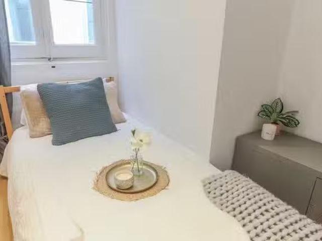 Acogedor Habitación en Calle de la Redondilla