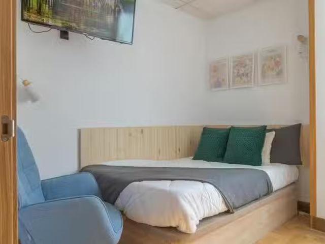 ¡Renta! Habitación en Calle de San Germán, Cuatro Caminos