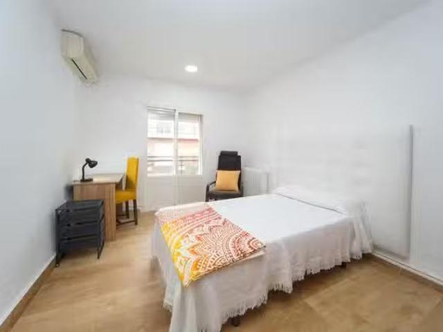 Barato Habitación en Calle Doctor Fernando Escobar, Beiro