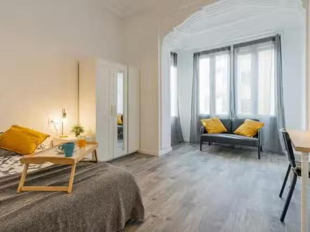¡Oferta! Habitación en Carrer Conca, Arrancapins