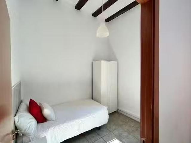 Bonito Habitación en Carrer d'Avinyó, El Gòtic