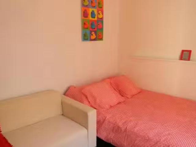 Acogedor Habitación en Carrer de Guillem de Castro, El Pilar