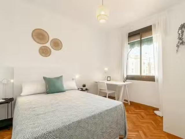 ¡Renta! Habitación en Carrer de la Indústria, Sagrada Familia