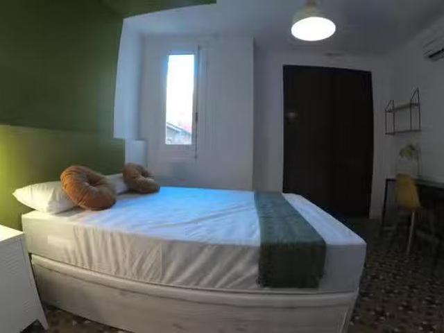 Único Habitación en Carrer de l'Almudí, La Seu