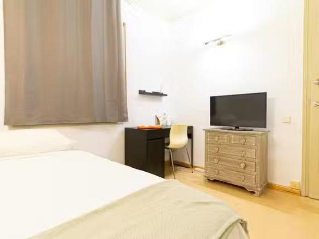 Único Habitación en Carrer de Muntaner, Sant Gervasi la Bonanova
