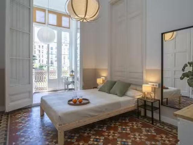 Barato Habitación en Carrer de Pau Claris, 85