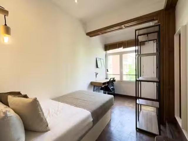 Encantador Habitación en Carrer de Roger de Llúria