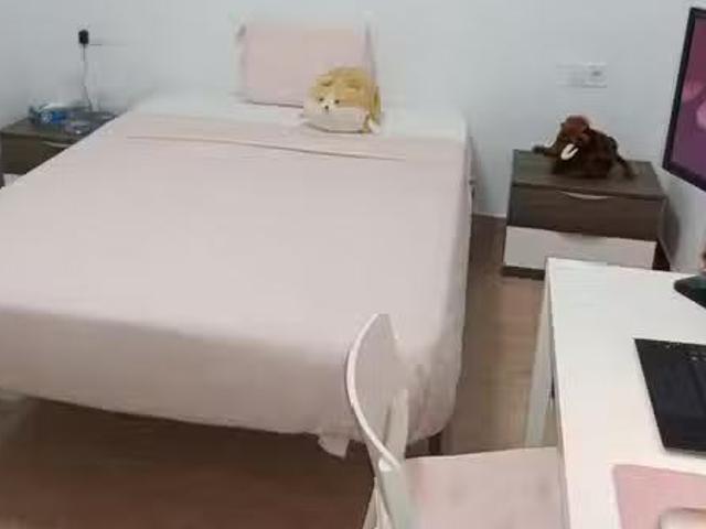 ¡Oferta! Habitación en Carrer del Paraguai, Sant Martí
