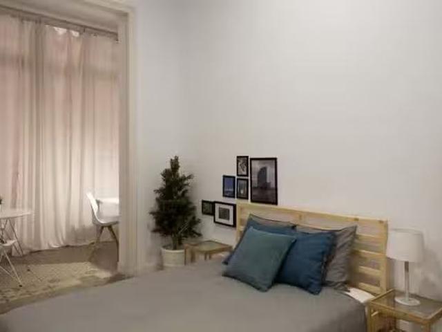 ¡Renta! Habitación en Carrer Gran de Gràcia