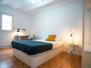 ¡Renta! Habitación en Carrer Nou de la Rambla