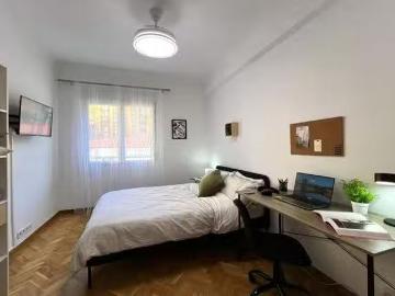 ¡Recién llegado! Habitación en Paseo de la Virgen del Puerto
