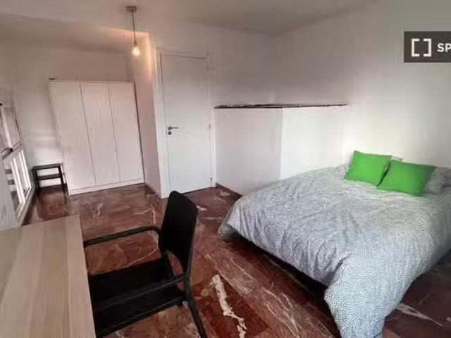 Bonito Habitación en piso compartido en valència