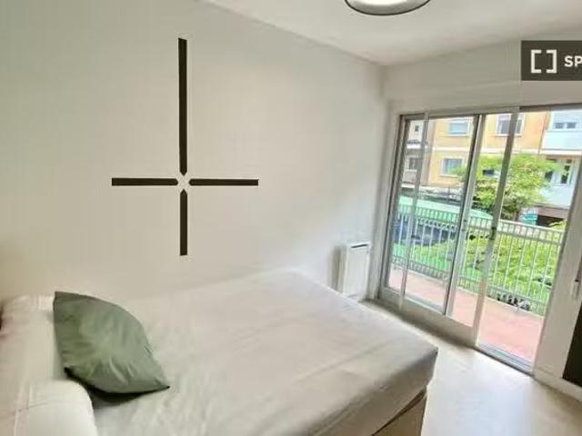 ¡Recién llegado! Habitación en piso compartido en Vista Alegre.