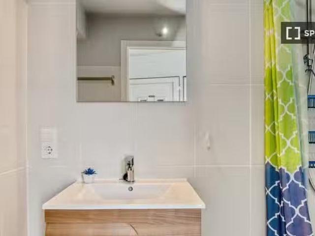 Encantador Habitación en piso compartido en alquiler en Alicante