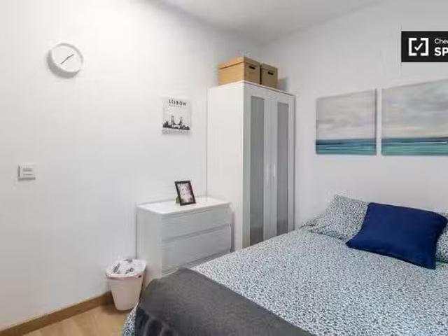 ¡Oferta! Habitación en piso compartido en alquiler en Sant Ant.