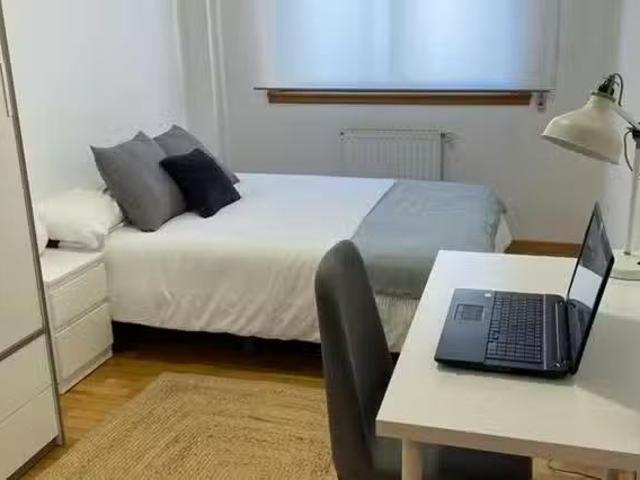Barato Habitación en Rúa Francisco Largo Caballero, O Burgo