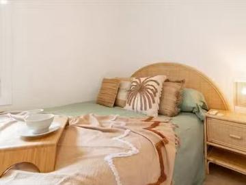 Acogedor Habitación en 42 Carrer dels Agudells