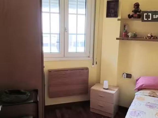 ¡Renta! Habitaciones para alquilar en apartamento de 4 dormito.