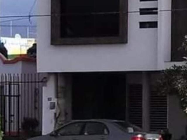 Renta Hermosa Casa de 4 hab cerca de Zona Industrial y Centro