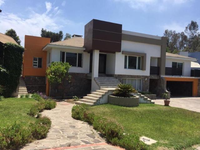 Renta hermosa residencia en Fracc. Chapultepec ubicado en Ensenada B.C
