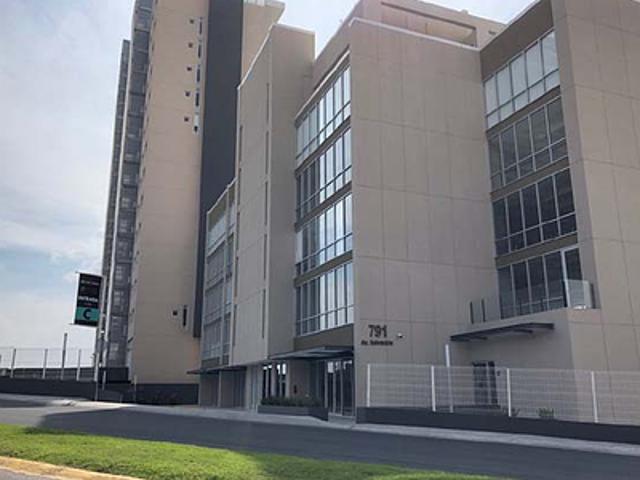 Lujoso departamento amueblado súper céntrico en Querétaro