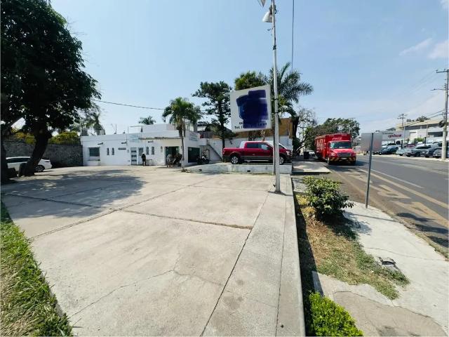 RENTA LOCAL $95,000 ZONA DORADA Cuernavaca