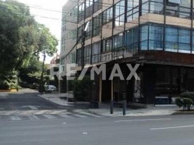 Renta Local Comercial en Eugenia, Col. de Valle Benito Juárez, CDMX