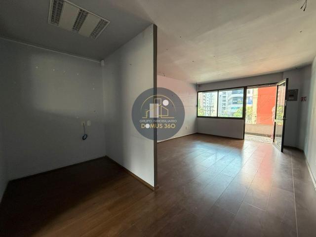 RENTA LOCAL COMERCIAL EN TECAMACHALCO NAUCALPAN