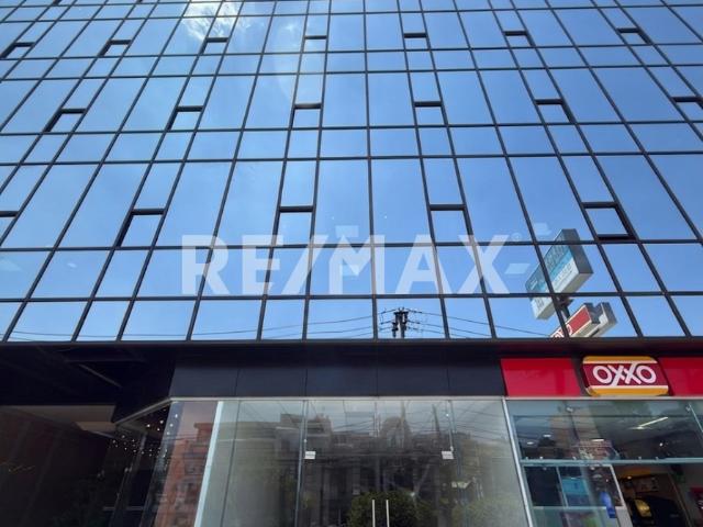 Renta Local Comercial Paseo de las Palmas, Chapultepec