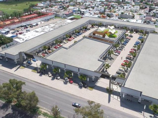 RENTA LOCAL EN PLAZA LAS CAVAS AL NORTE DE LA CIUDAD CI