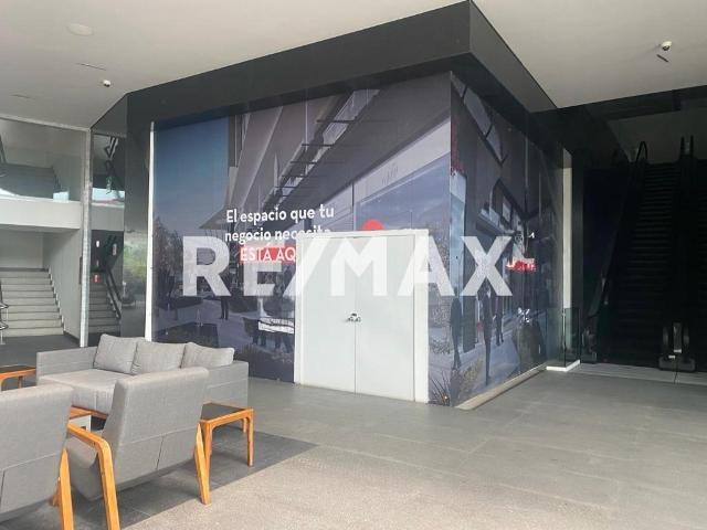 Renta Local en Prolongación Paseo de la Reforma, Lomas de Santa Fe, Álvaro Obregón, CDMX