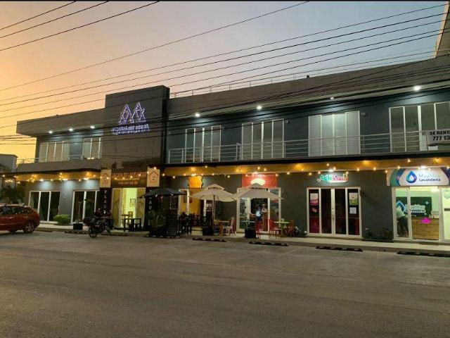 RENTA LOCAL PLANTA ALTA PLAZA GAMURA DE 25 M2 EN AV. COLEGIOS, CERCA DE AV HUAYCAN, CANCUN