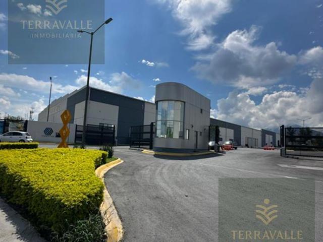 RENTA Nave / Bodega Industrial de 2,012 m2