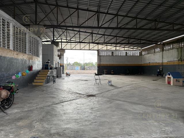 Bodega Industrial en Renta en Canc?n | Cerca de Avenida Kabah | C4061