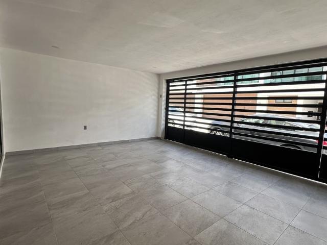 Renta o venta Casa Nueva en el Diamante, zona Sur Pte. Tuxtla Gtz. Chis