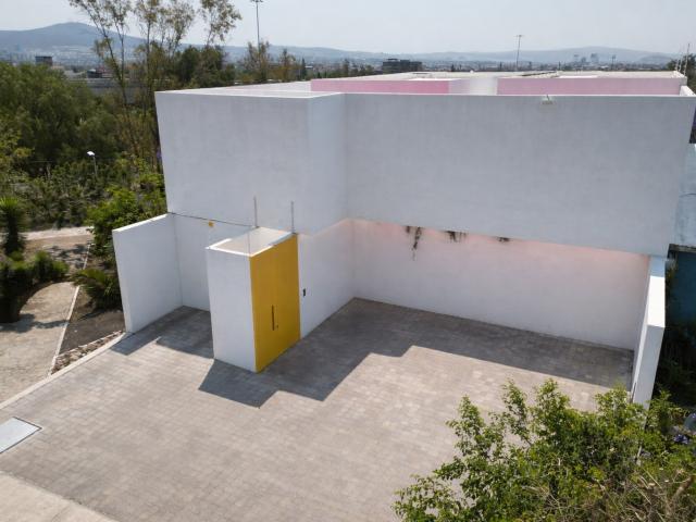 RENTA OFICINA ARBOLEDAS Obra Gris