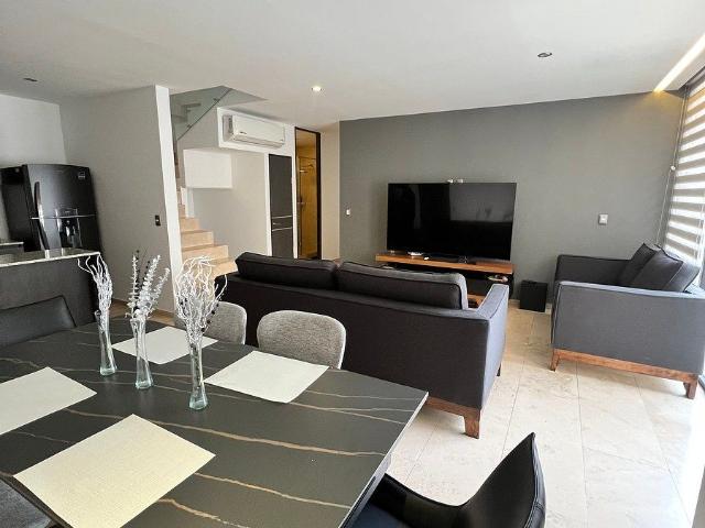 renta penthouse amueblado