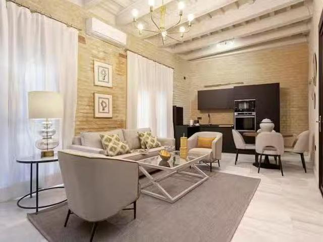 Único Piso de 1 habitación en Calle Acetres, Alfalfa