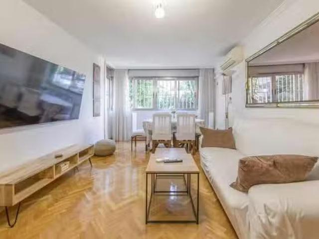 Nuevo Piso de 1 habitación en Calle del Corregidor Diego Cabez.